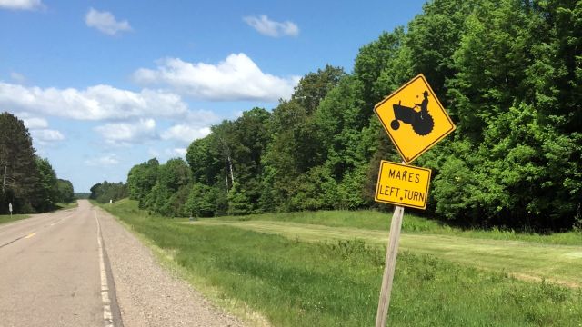 tractor warning sign