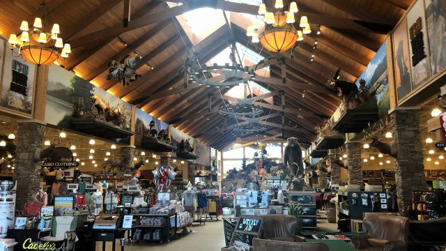 Cabela's sporting and outdoors goods store