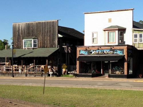 Ski and Bike shop in Eagle River.