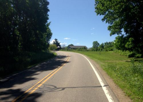 road going around curve