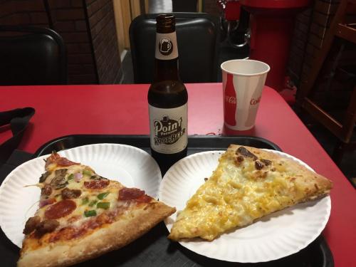 pizza and root beer