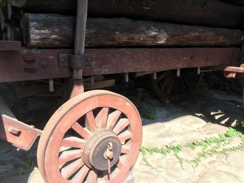 Lumber Wagon